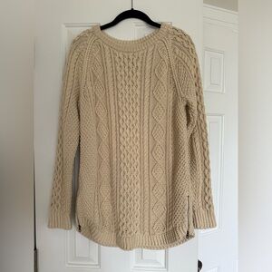 LL BEAN cable knit sweater, zippered hem, size S